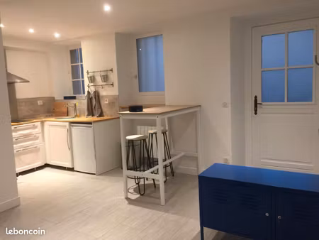 studio meublé 23m2 - quartier st louis■studio meublé 23m2 - quartier st louis■studio meubl