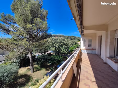 appartement t4 avec terrasse de 15m2 vue dégagée et garage - rue mozart  nîmes