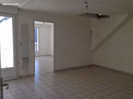 appartement 4 pièces - 64m² - 1er étage