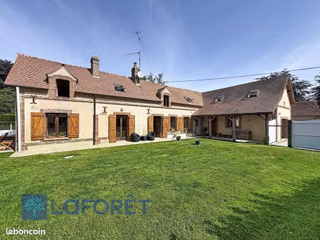 maison 6 pièces 143 m²