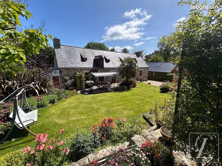 maison 12 pièces 270 m²