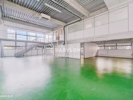 bureau 1 137 m²