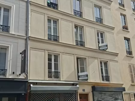 commerce 22 m²