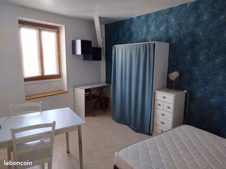 vichy centre studio meublé