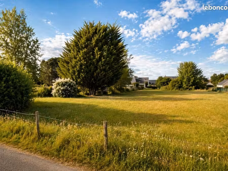 terrain 450 m² notre dame d oe