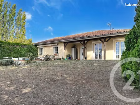 maison 6 pièces 120 m²