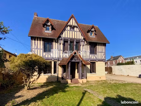 manoir 15 pièces 320 m²