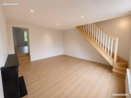 maison de village f4 - terrasse - jardin - parking privatif - cave