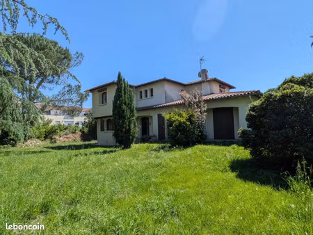 maison 6 pièces 178 m²