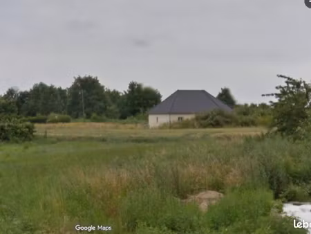 terrain 880 m² guillaucourt
