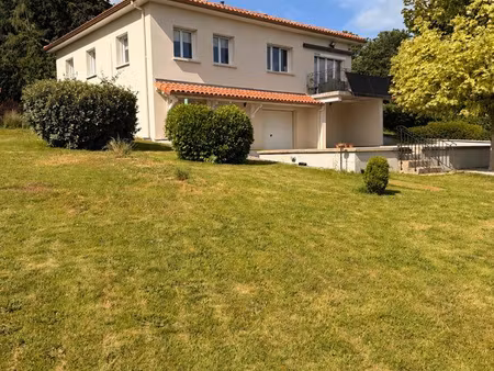 maison contemporaine 5 min du centre