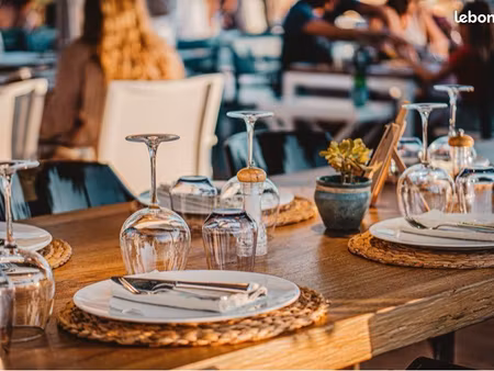 restaurant-bar