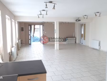 local commercial 114 m² dieppe
