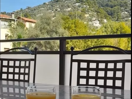 appartement t3 de 59m2 avec terrasse 11m2 calme