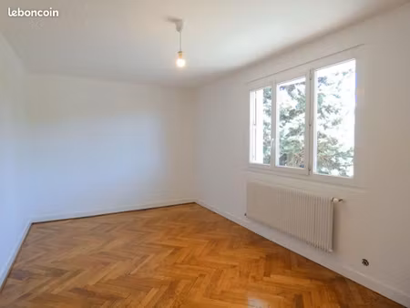 appartement 2 pièces 62 m²