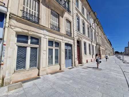 local commercial 89 m² nancy