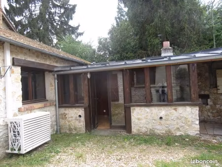 agréable maison ancienne à deux pas de bréval