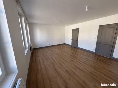 a louer - duplex t4 hyper centre pavilly