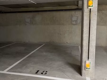 parking à louer