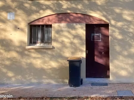 local commercial / bureaux