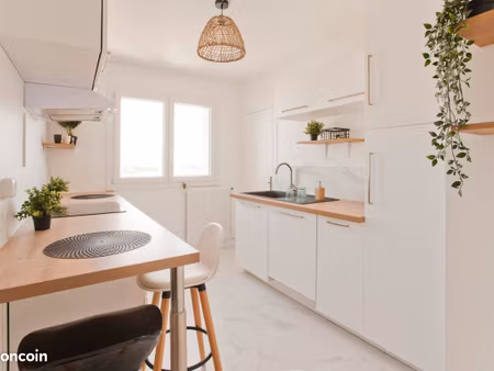 appartement à seulement 5 minutes de l'île de nantes et 10 minutes du centre ville