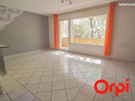 appartement 2 pièces 60 m²