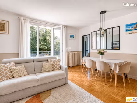 appartement 3 pièces 69 m²