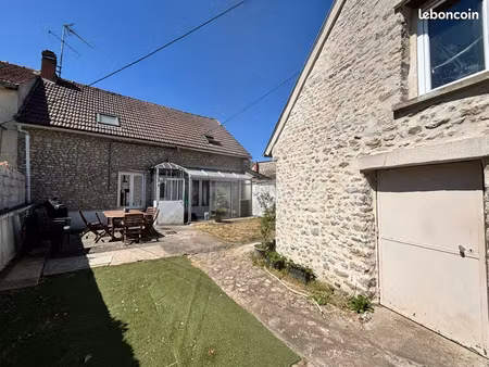 maison de charme en pierre apparente
