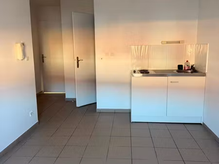 appartement f2. 34 m2
