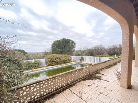 terrain 2000m2 viabiliser avec piscine et baptiste 250 m² à démolir ou à rénover
