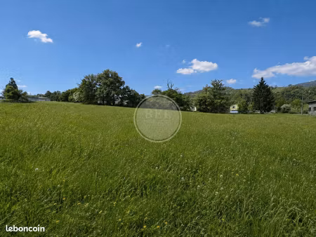 terrain 693 m² sainte-foy-l'argentière