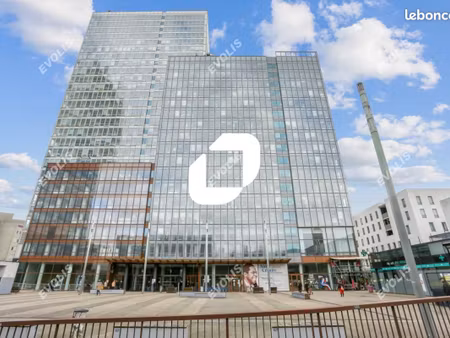 bureau 858 m²