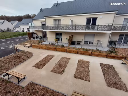 appartement type 2 à azay le rideau
