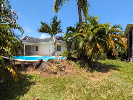 villa t4 les salines – piscine  terrain 950 m² & calme – rémire-montjoly