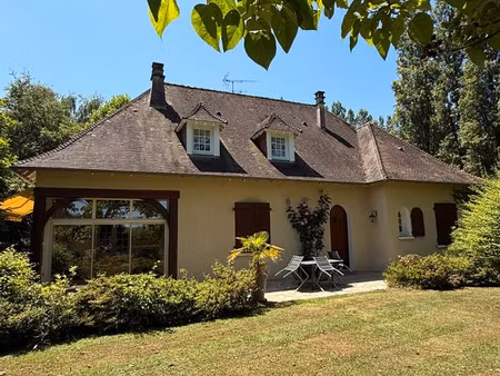 belle maison traditionnelle 4 ch joli parc