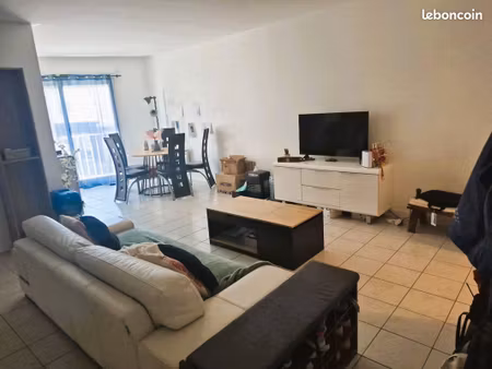 loue 3 pièces 68m² centre ville pleneuf