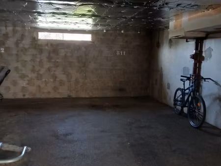 location place de parking