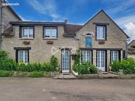 maison 5 pièces 106 m²