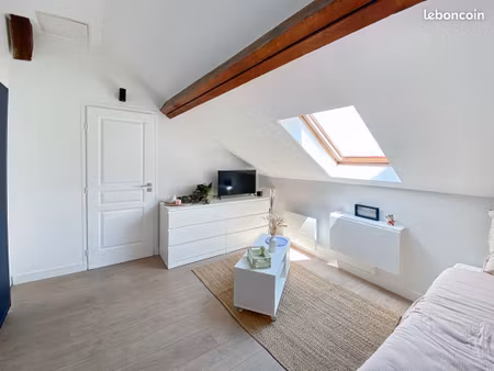 studio meublé – 13 m² – bourg-la-reine (rer b à 5 min)