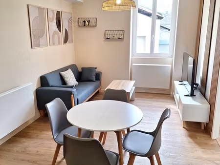 appartement t3 entièrement rénové avec parking