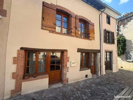maison de village 4 pièces 85 m²