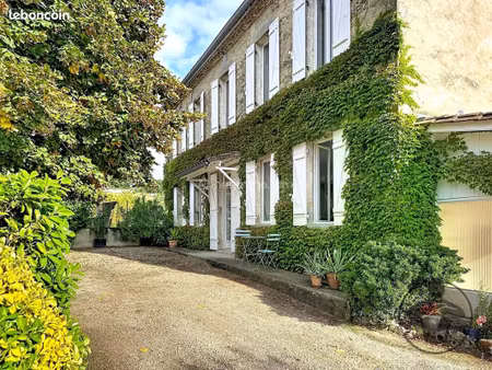 maison 4 pièces 150 m²
