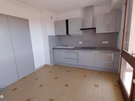 appartement 1 pièce 43 m²
