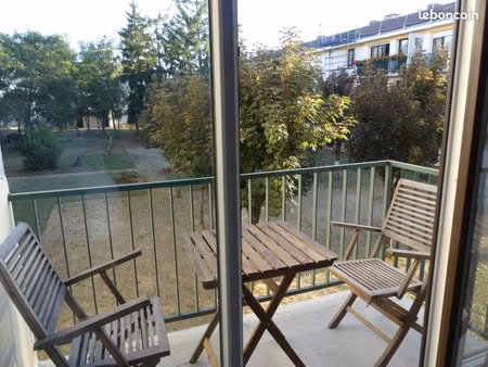 t1 bis meublé lumineux avec balcon et parking dans quartier calme