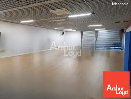 local commercial 199 m² chatellerault