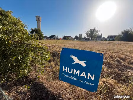 terrain 692 m² souesmes