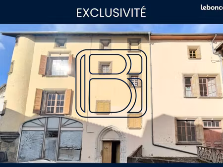 maison 17 pièces 233 m²