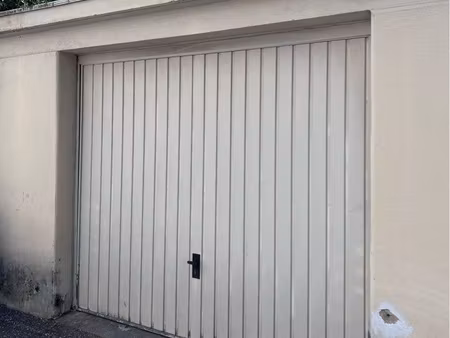 garage fermé 15 m² – avignon résidence mont serein
