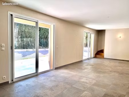 cabestany dans quartier résidentiel joli type 3 duplex de 85m