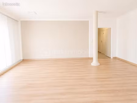 bureaux 130 m²